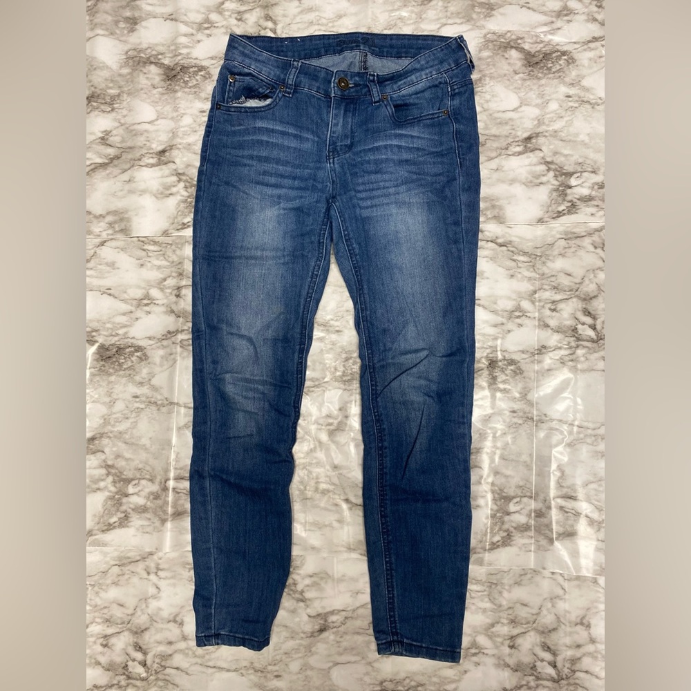 Mid Rise Jeggings